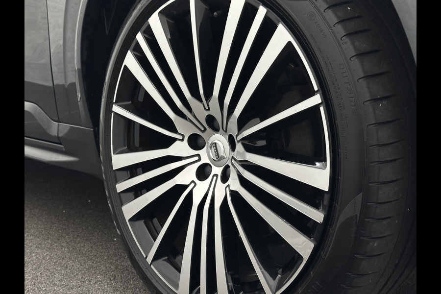Volvo XC90 T8 AWD R-Design | Luchtvering | 360 Camera | Bowers & Wilkins | Keyless-Entry | Head-Up | Glaspook | Stuurverwarming | Zwarte hemelbekleding | Panorama | 2x Memory | Stoelverwarming V+A | Audio pakket | ISO-Glas | Getint-Glas | 7-Persoons | Volvo dealer onderhouden | Rijklaarprijs.