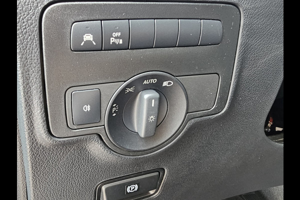 Mercedes-Benz Vito 119 CDI Lang DC Sport | Automaat | LED | 2x schuifdeur | Trekhaak | Leder | Stoelverwarming | Navi | ACC | Achterdeuren |