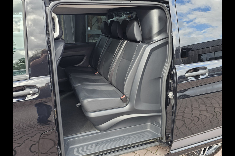 Mercedes-Benz Vito 119 CDI Lang DC Sport | Automaat | LED | 2x schuifdeur | Trekhaak | Leder | Stoelverwarming | Navi | ACC | Achterdeuren |