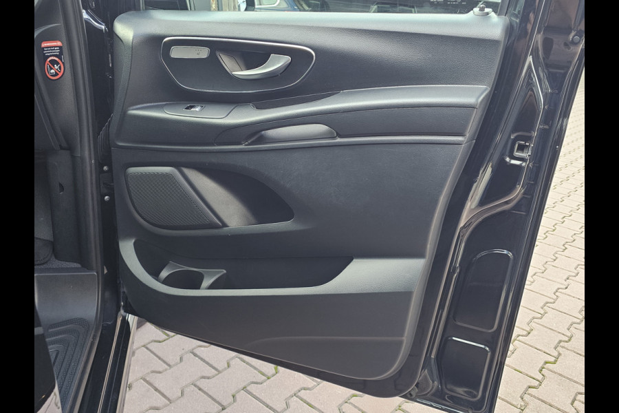 Mercedes-Benz Vito 119 CDI Lang DC Sport | Automaat | LED | 2x schuifdeur | Trekhaak | Leder | Stoelverwarming | Navi | ACC | Achterdeuren |