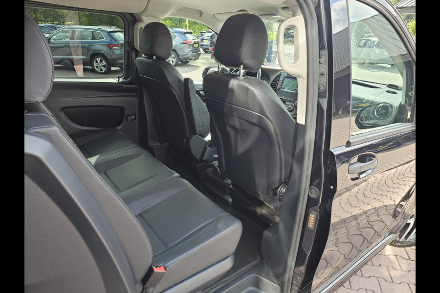 Mercedes-Benz Vito 119 CDI Lang DC Sport | Automaat | LED | 2x schuifdeur | Trekhaak | Leder | Stoelverwarming | Navi | ACC | Achterdeuren |