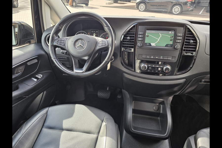 Mercedes-Benz Vito 119 CDI Lang DC Sport | Automaat | LED | 2x schuifdeur | Trekhaak | Leder | Stoelverwarming | Navi | ACC | Achterdeuren |