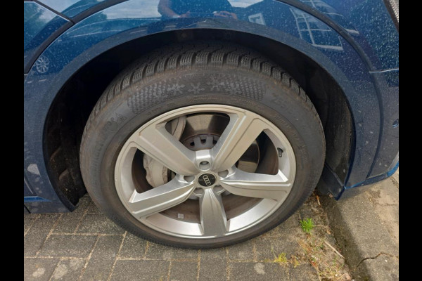 Audi e-tron Sportback 55 quattro Business edition Plus 95 kWh NL-AUTO | PANODAK | CAMERA