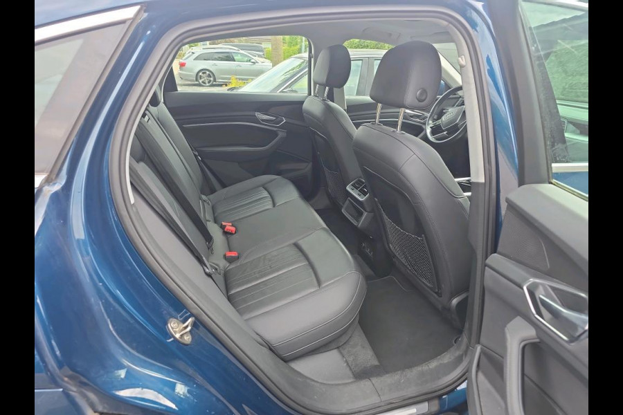 Audi e-tron Sportback 55 quattro Business edition Plus 95 kWh NL-AUTO | PANODAK | CAMERA