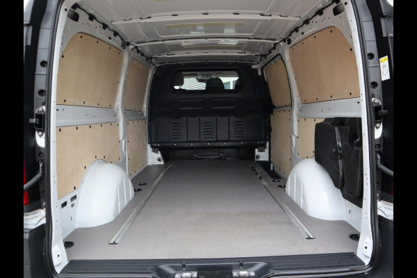 Mercedes-Benz Vito 116 CDI Euro 6 Automaat L3 - Camera - Trekhaak 2.500 kg