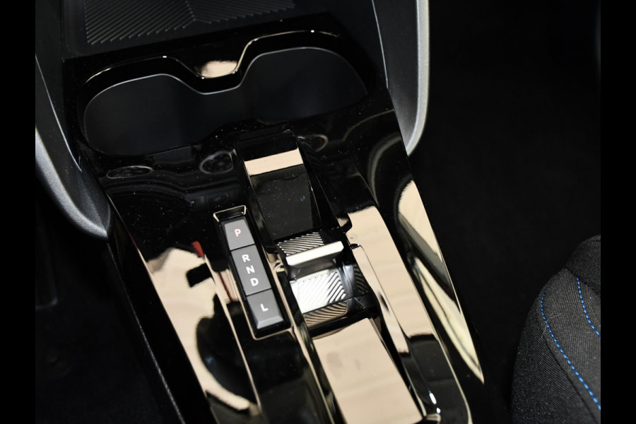 Citroën C3 1.2 Hybrid 110pk Plus Leverbaar per december