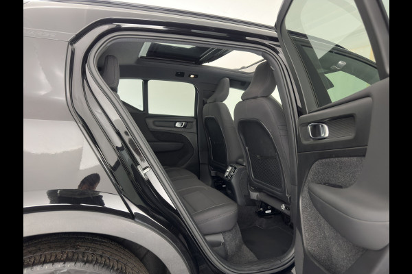 Volvo XC40 Recharge Pro [3-Fase-11kW] {SoH-94%} (INCL.BTW) Aut. *PANO | MEMORY-PACK | HARMAN/KARDON | ADAPTIVE-CRUISE | DIGI-COCKPIT | BLIND-SPOT | NAVI-FULLMAP | CAMERA | ECC | PDC | KEYLESS | HEATED-SPORTSEATS | 20''ALU*