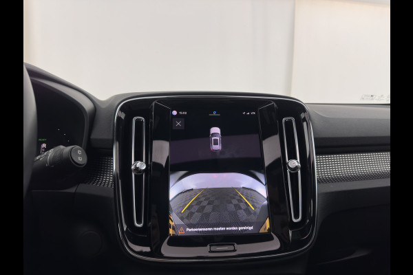 Volvo XC40 Recharge Pro [3-Fase-11kW] {SoH-94%} (INCL.BTW) Aut. *PANO | MEMORY-PACK | HARMAN/KARDON | ADAPTIVE-CRUISE | DIGI-COCKPIT | BLIND-SPOT | NAVI-FULLMAP | CAMERA | ECC | PDC | KEYLESS | HEATED-SPORTSEATS | 20''ALU*