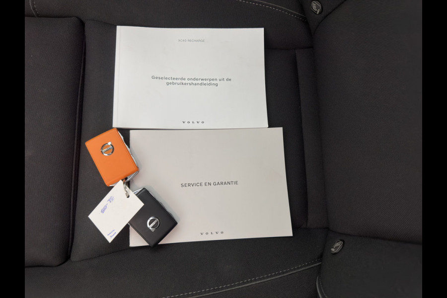 Volvo XC40 Recharge Pro [3-Fase-11kW] {SoH-94%} (INCL.BTW) Aut. *PANO | MEMORY-PACK | HARMAN/KARDON | ADAPTIVE-CRUISE | DIGI-COCKPIT | BLIND-SPOT | NAVI-FULLMAP | CAMERA | ECC | PDC | KEYLESS | HEATED-SPORTSEATS | 20''ALU*