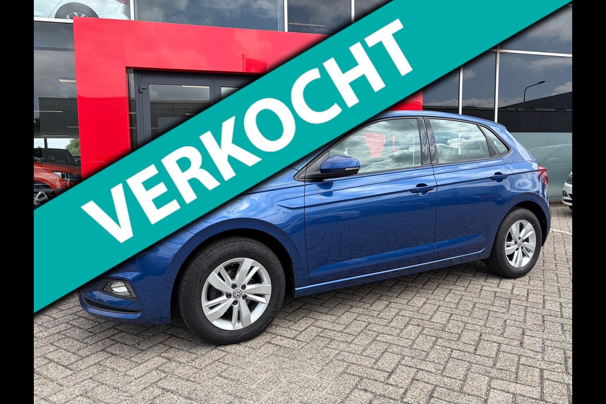 Volkswagen Polo 1.0 TSI Comfortline Business / carplay