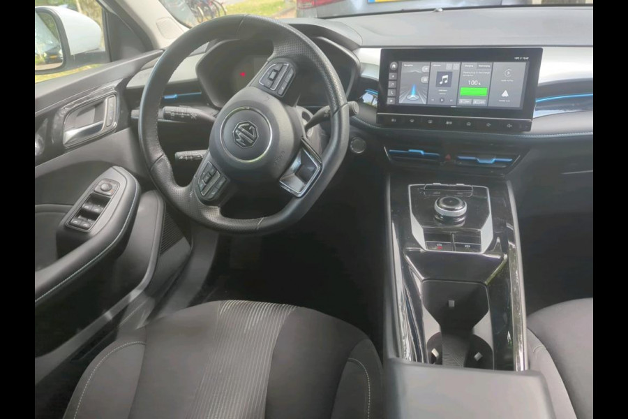 MG Mg5 electric Long Range Comfort 61 kWh NL-AUTO | NAVI | CAMERA | LAGE STAND