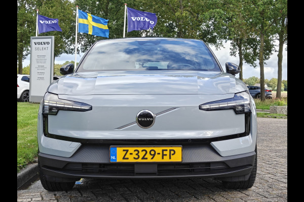 Volvo EX30 Extended Range 272PK Plus 69 kWh | BLIS | Stoel/Stuur verwarm. | Camera Achter | H&K | PDC V+A |
