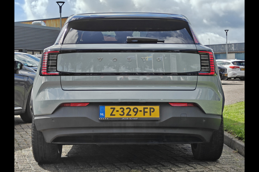 Volvo EX30 Extended Range 272PK Plus 69 kWh | BLIS | Stoel/Stuur verwarm. | Camera Achter | H&K | PDC V+A |