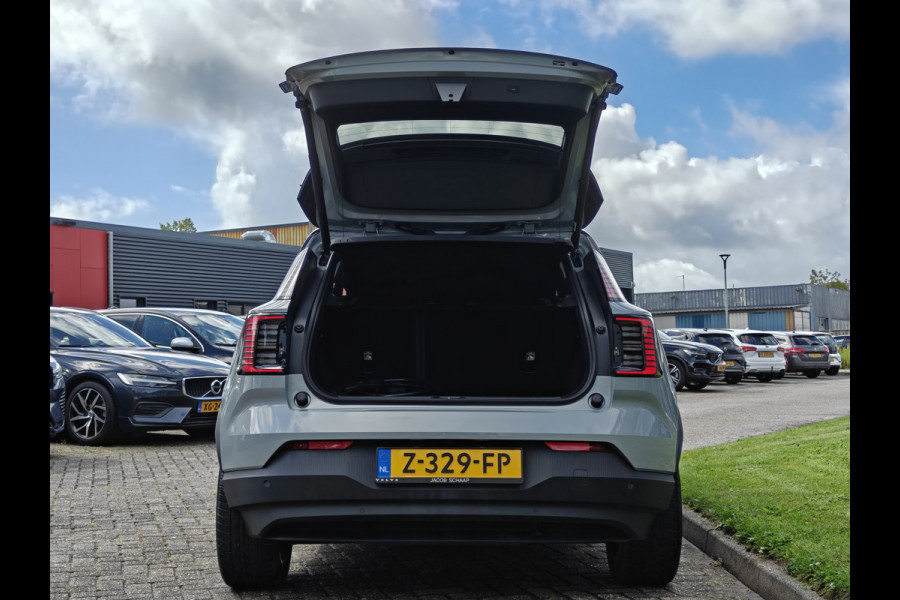 Volvo EX30 Extended Range 272PK Plus 69 kWh | BLIS | Stoel/Stuur verwarm. | Camera Achter | H&K | PDC V+A |