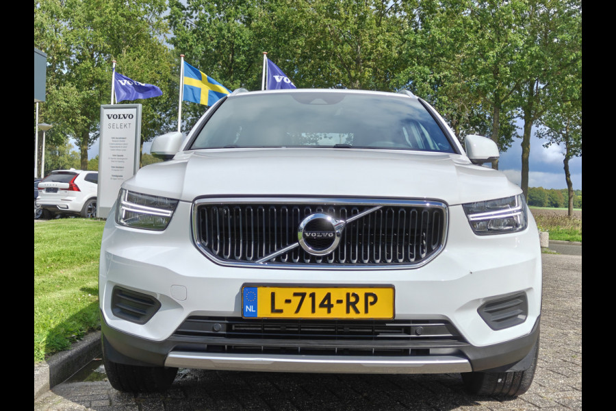 Volvo XC40 T2 130PK Automaat Momentum | Carplay | PDC V+A | Cruise Control | 18'' | DAB |