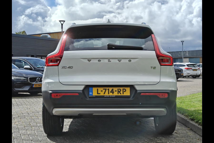 Volvo XC40 T2 130PK Automaat Momentum | Carplay | PDC V+A | Cruise Control | 18'' | DAB |