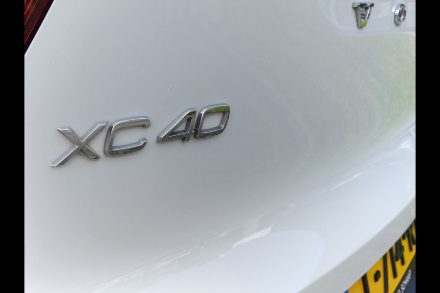 Volvo XC40 T2 130PK Automaat Momentum | Carplay | PDC V+A | Cruise Control | 18'' | DAB |