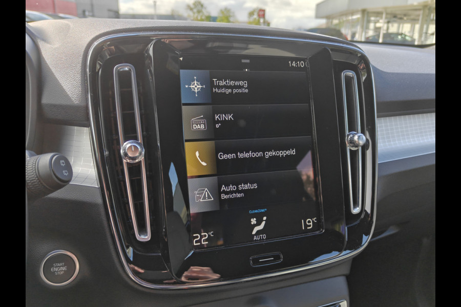 Volvo XC40 T2 130PK Automaat Momentum | Carplay | PDC V+A | Cruise Control | 18'' | DAB |