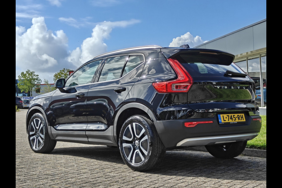 Volvo XC40 T4 211PK Plug-in Hybrid Inscription | PDC V+A | Trekhaak | Camera Achter | ACC | Leder | Stoel/Stuur verwarm. | Elektr. Kofferklep |