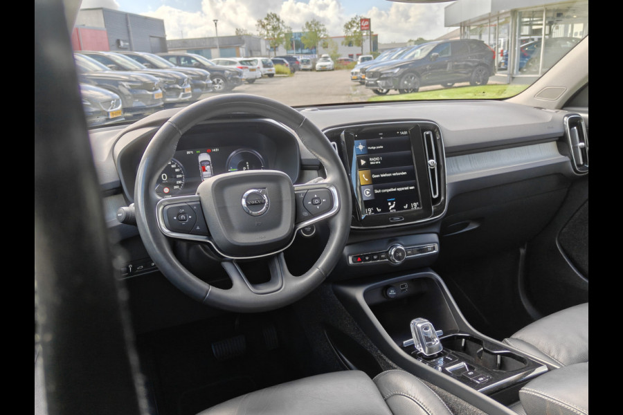 Volvo XC40 T4 211PK Plug-in Hybrid Inscription | PDC V+A | Trekhaak | Camera Achter | ACC | Leder | Stoel/Stuur verwarm. | Elektr. Kofferklep |