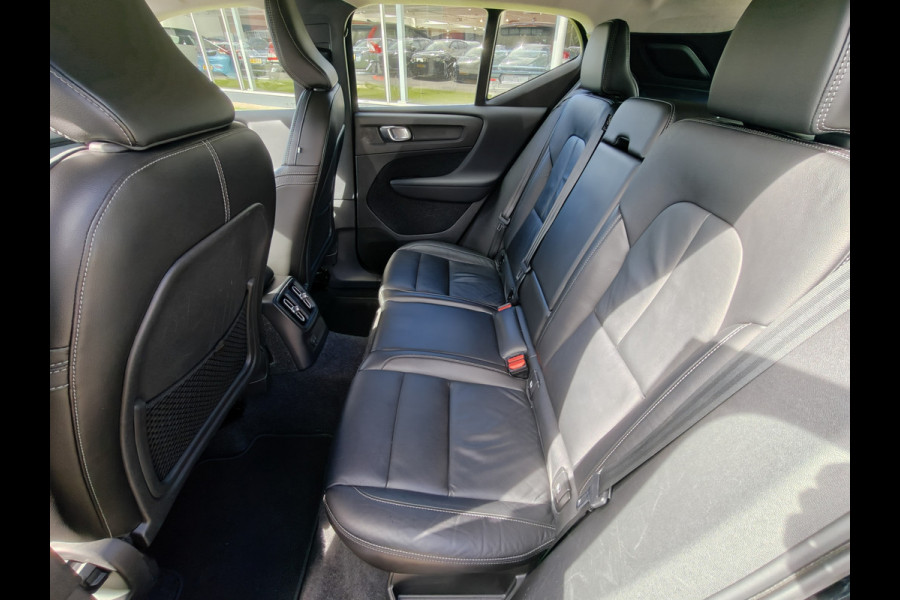 Volvo XC40 T4 211PK Plug-in Hybrid Inscription | PDC V+A | Trekhaak | Camera Achter | ACC | Leder | Stoel/Stuur verwarm. | Elektr. Kofferklep |