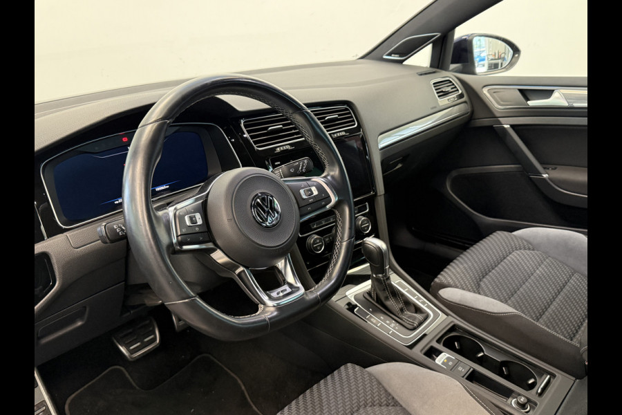 Volkswagen Golf Variant 1.5 TSI Highline Business R NAP ACC/PDC 18'' LM All Season banden Automaat 150PK!