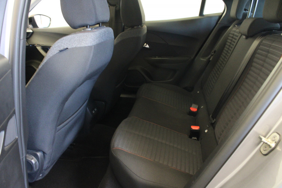 Peugeot 2008 1.2 PureTech Active Pack |Navi|Carplay|