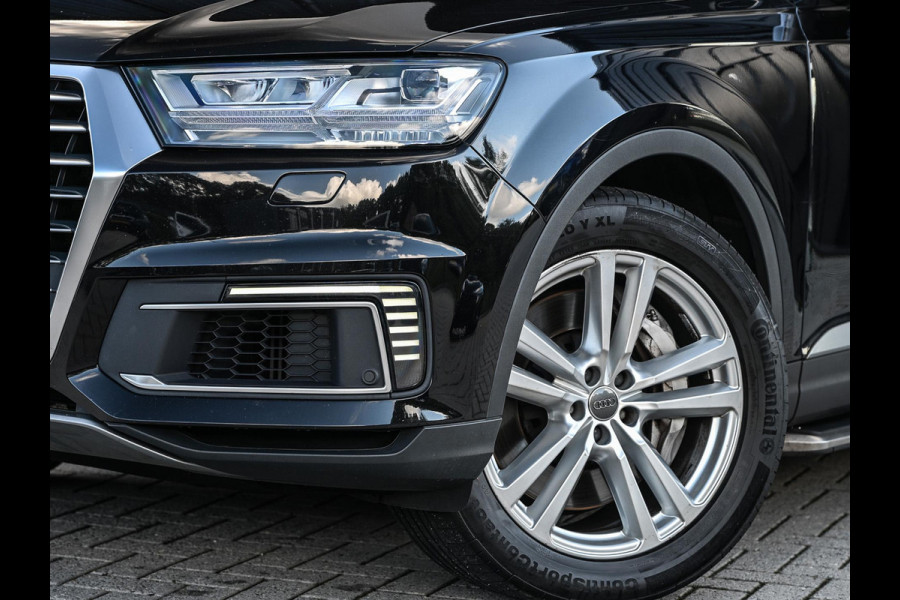 Audi Q7 3.0 TDI e-tron quattro | Panoramadak | NL-Auto | Bose | Camera | Ambiance Interieur | Stoelverwarming | Memory Seat | Trekhaak |