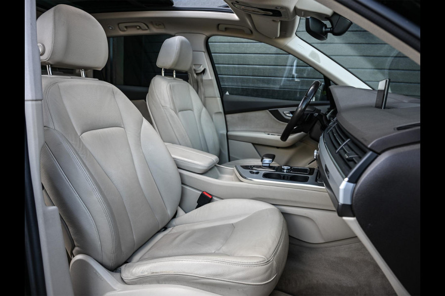 Audi Q7 3.0 TDI e-tron quattro | Panoramadak | NL-Auto | Bose | Camera | Ambiance Interieur | Stoelverwarming | Memory Seat | Trekhaak |