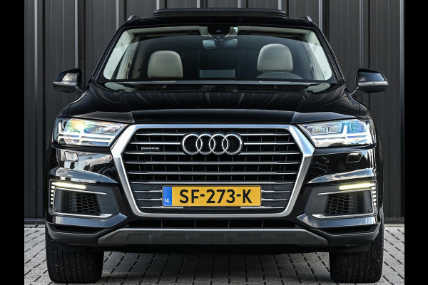 Audi Q7 3.0 TDI e-tron quattro | Panoramadak | NL-Auto | Bose | Camera | Ambiance Interieur | Stoelverwarming | Memory Seat | Trekhaak |