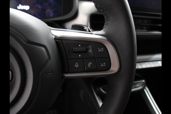Jeep Avenger 1.2 e-Hybrid Altitude Automaat Climate control Adaptieve cruise control Led Achteruitrijcamera Parkeersensoren achter Lichtmetalen velgen Apple Carplay/ Android Auto