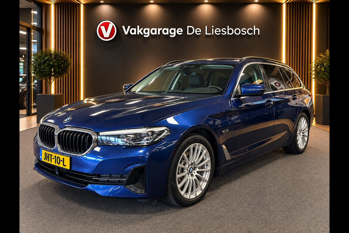 BMW 5 Serie Touring 530e Business Edition Plus / trekhaak / Leder / pdc / 360 camera/cruise Adaptive