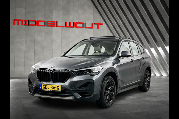 BMW X1 sDrive18i High Exe. Shadow-Line Pano-dak/Leder/18'LMV/Navi+ Keyless Start