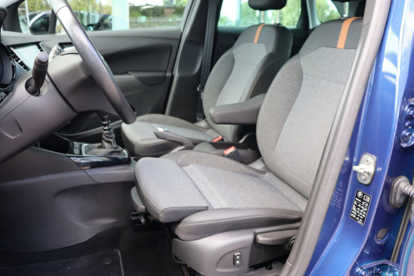 Opel Crossland 1.2 Turbo Business Edition org.NL afn.trekhaak camera carplay navi h.leer pdc