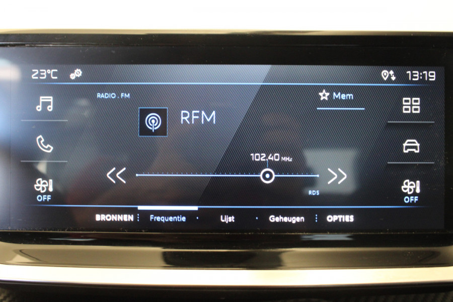 Peugeot 208 1.2 PureTech 75 Active |Carplay|