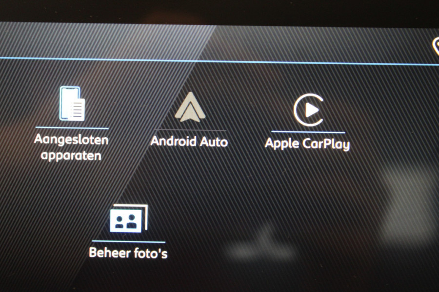 Peugeot 208 1.2 PureTech 75 Active |Carplay|