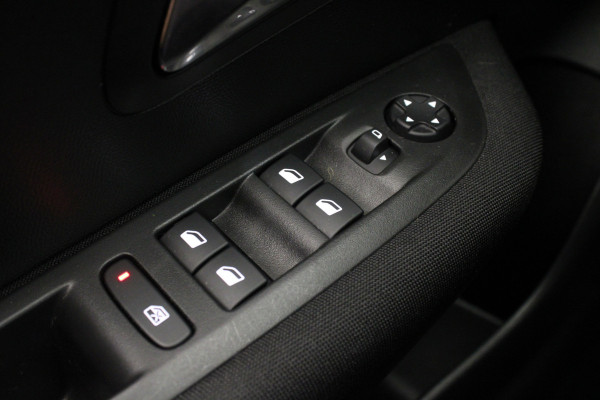 Peugeot 208 1.2 PureTech 75 Active |Carplay|