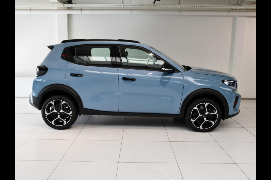 Citroën C3 1.2 Hybrid 110pk Plus .