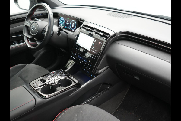 Hyundai Tucson 1.6 T-GDI N Line 4WD PHEV 265pk Dealer O.H | Panodak | Trekhaak Afn. | Adaptive Cruise | 360 Camera | Alcantara Sportstoelen Memory & Ventilatie | Stoelen & Stuur Verwarmd | Krell Audio | Carplay | Blis | Keyless | Navigatie | DAB | 19"L.M | Plug In Hybrid