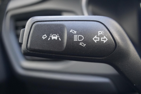 Ford FOCUS Wagon 1.0 125PK EcoB. Hybrid Titanium X Business 1e Eigenaar.