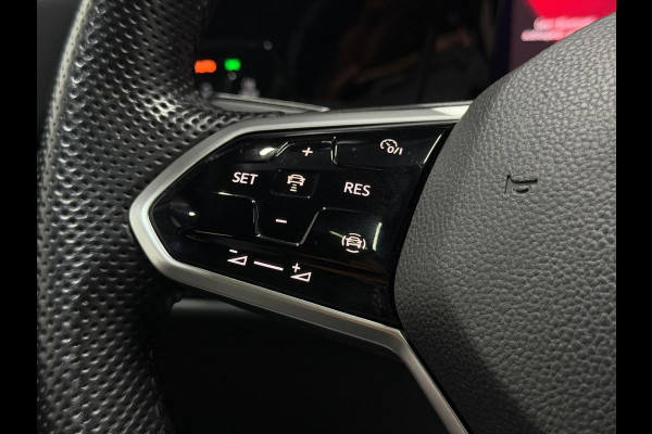 Volkswagen Golf 1.5 eTSI R-Line Pano|Harman|Camera|KeylessGo