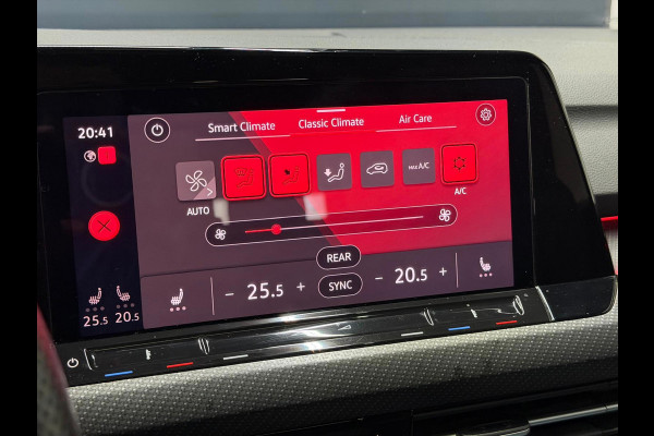 Volkswagen Golf 1.5 eTSI R-Line Pano|Harman|Camera|KeylessGo