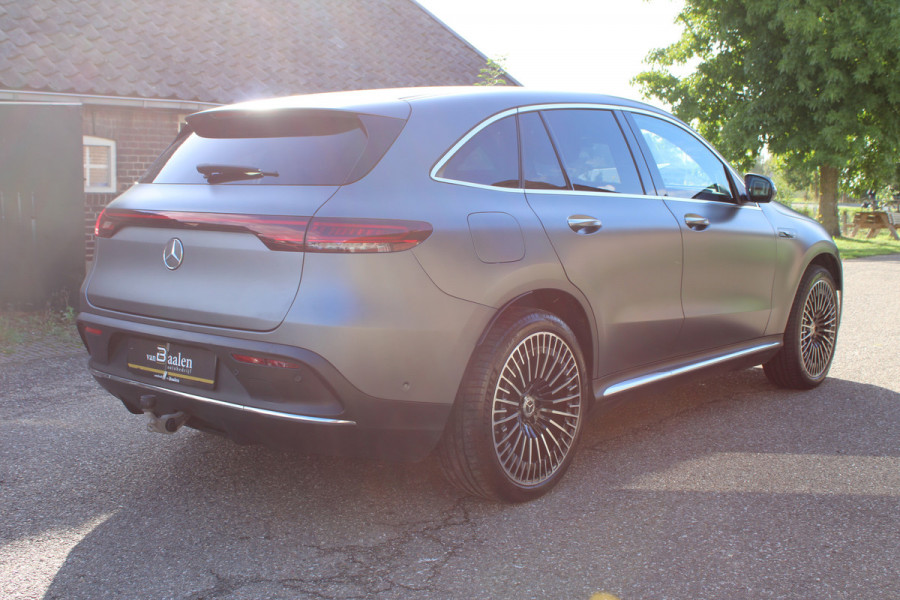 Mercedes-Benz EQC 400 4MATIC Premium Plus AMG 80 kWh SOh 93,4% NAVI LEER MASSAGE LED 159000KM!!