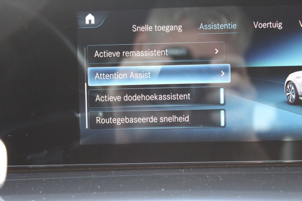 Mercedes-Benz EQC 400 4MATIC Premium Plus AMG 80 kWh SOh 93,4% NAVI LEER MASSAGE LED 159000KM!!