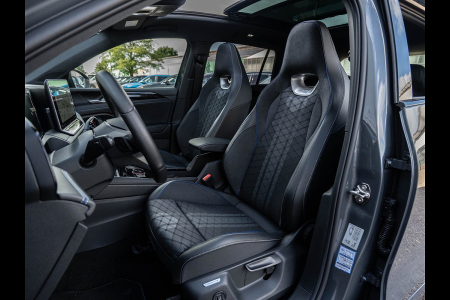 Volkswagen Tiguan 1.5 eTSI 272PK DSG R-Line Edition | Pano | Surround View | Black Pack | BTW