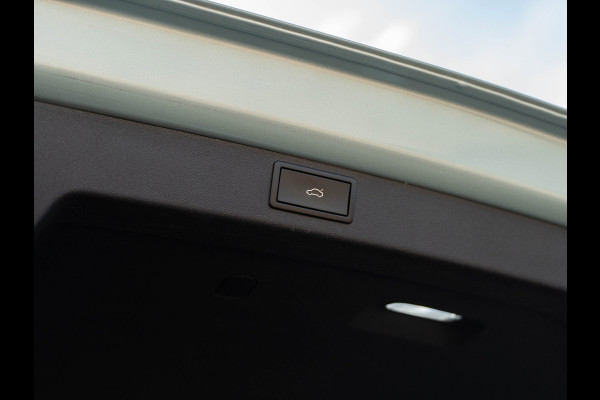 Škoda ENYAQ iV 80 Business Edition | SOH 93% | WLTP 497KM | Surround View | Alcantara Pack | ACC