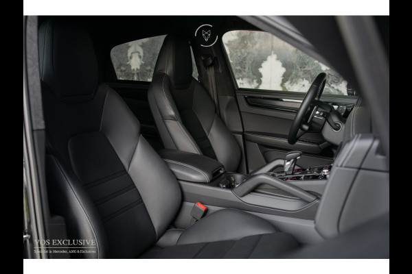 Porsche Cayenne Coupé 4.0 Turbo GT Carbon|Manufaktur|Ceramic|Burmester 3D|Stoelventilatie|18-voudig|Innodrive|Softclose|360°|Keyless|HUD|Approved t/m 06-08-2027|New service