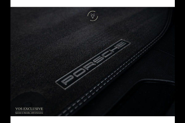 Porsche Cayenne Coupé 4.0 Turbo GT Carbon|Manufaktur|Ceramic|Burmester 3D|Stoelventilatie|18-voudig|Innodrive|Softclose|360°|Keyless|HUD|Approved t/m 06-08-2027|New service