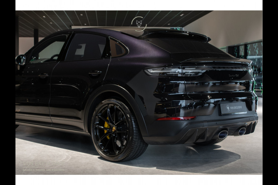 Porsche Cayenne Coupé 4.0 Turbo GT Carbon|Manufaktur|Ceramic|Burmester 3D|Stoelventilatie|18-voudig|Innodrive|Softclose|360°|Keyless|HUD|Approved t/m 06-08-2027|New service