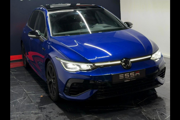 Volkswagen Golf 2.0 TSI R 4Motion Pano Akra Memory HUD H&K Full Option